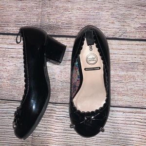 Black little shoes, heels for girls